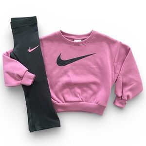 *New* Nike Pink Crewneck Sweatshirt & Green Leopard Flare Pants Set Girls 4